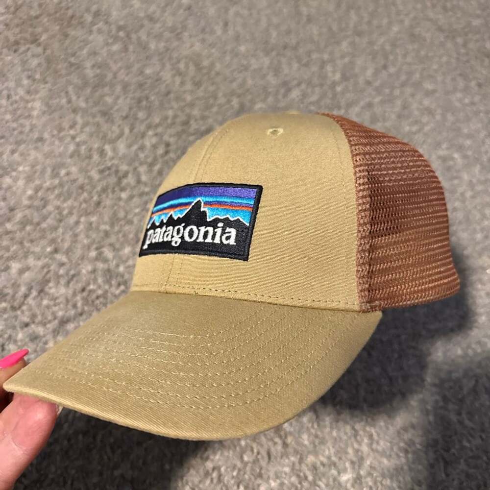 Patagonia P-6 Logo Trucker Hat Tan Brown